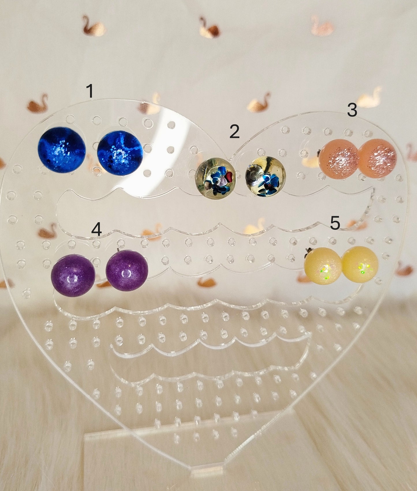 Boucle d'oreille en boule