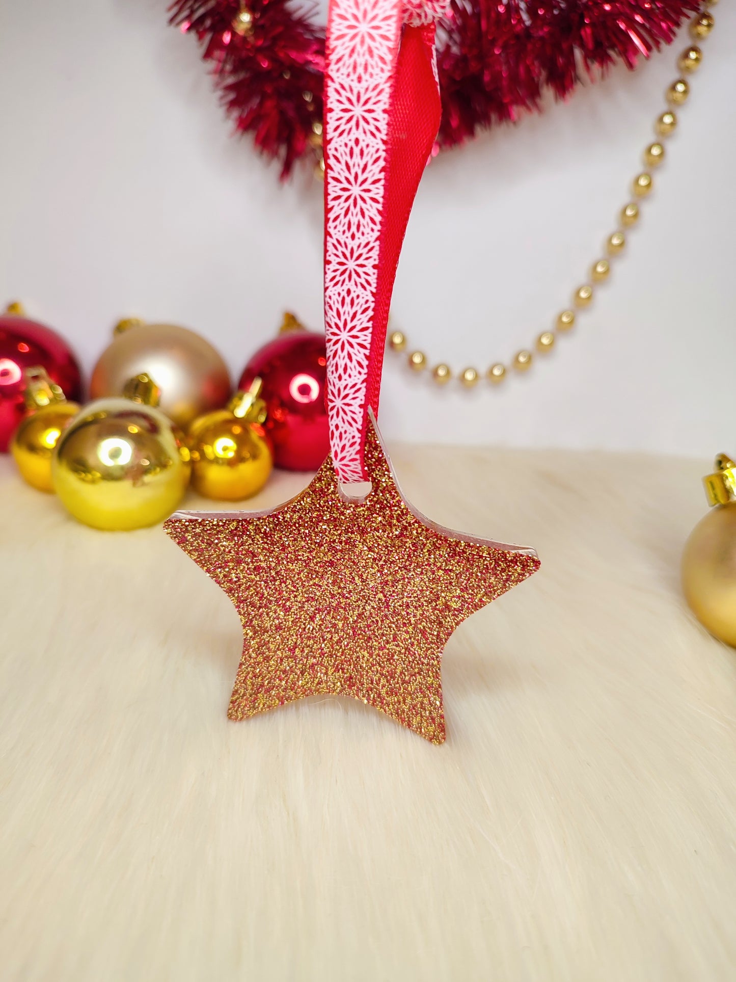 Boule et étoile de noël personnalisable