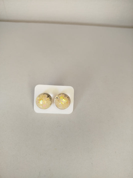 Boucle d'oreille boule fleur jaune raté